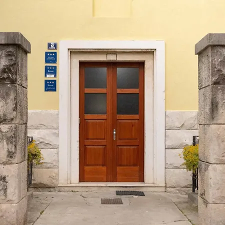 Rosi Lejlighed Split